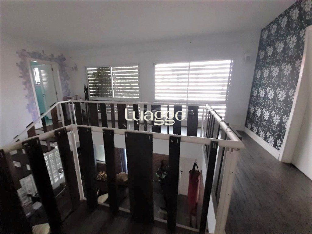 Casa à venda com 2 quartos, 234m² - Foto 9