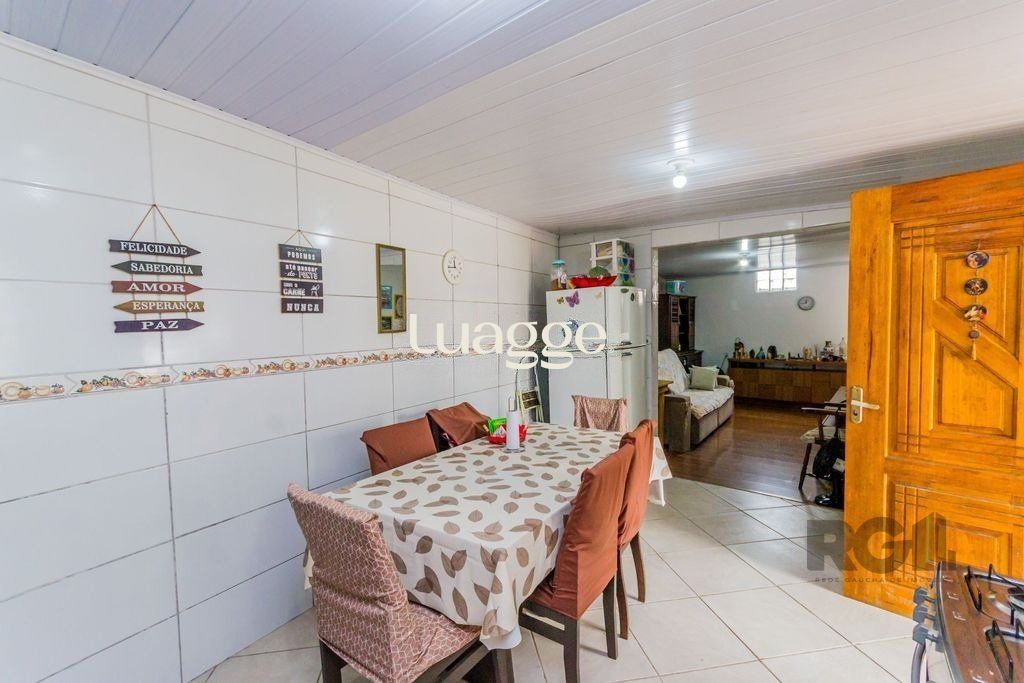 Casa à venda com 2 quartos, 100m² - Foto 10