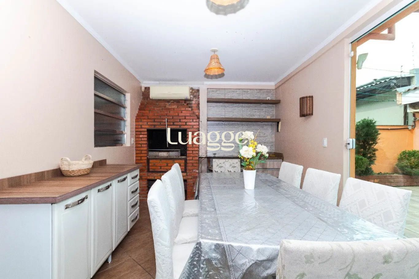 Casa à venda com 3 quartos, 225m² - Foto 8