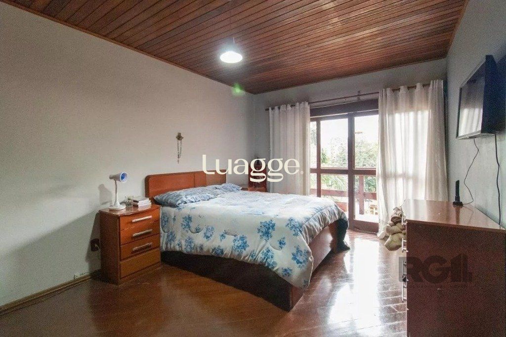 Casa à venda com 3 quartos, 295m² - Foto 8