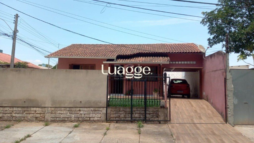 Casa à venda com 2 quartos, 54m² - Foto 1