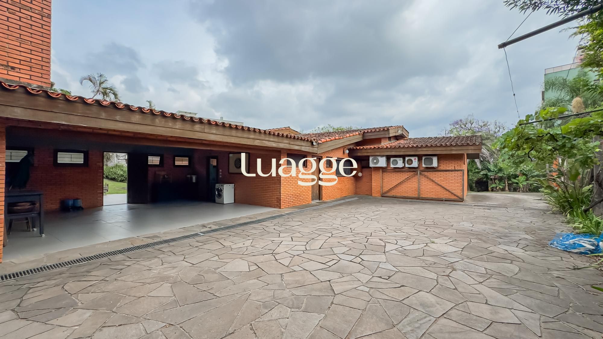 Casa à venda com 3 quartos, 315m² - Foto 30