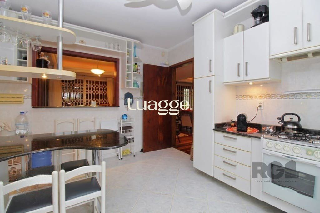 Casa à venda com 3 quartos, 274m² - Foto 26