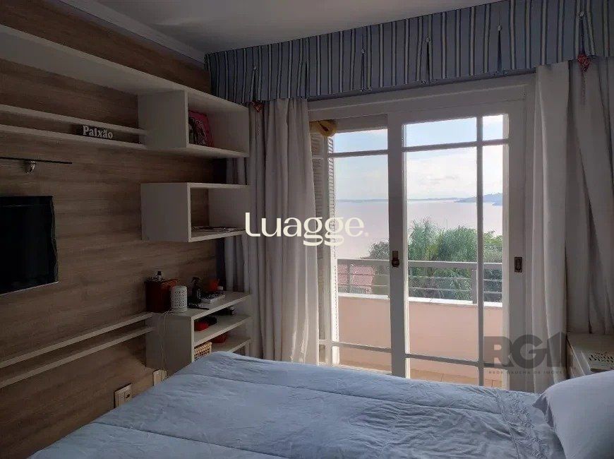 Casa à venda com 3 quartos, 307m² - Foto 8