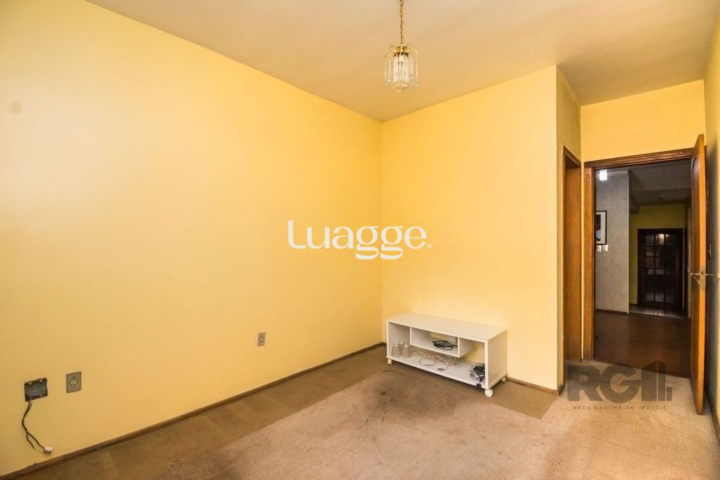 Casa à venda com 5 quartos, 354m² - Foto 11