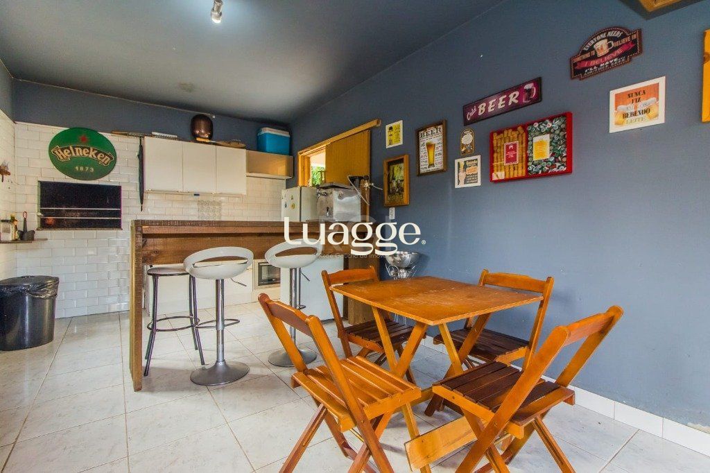 Casa à venda com 4 quartos, 300m² - Foto 58