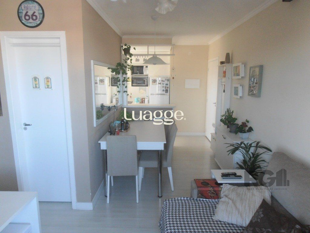 Apartamento à venda com 3 quartos, 64m² - Foto 2