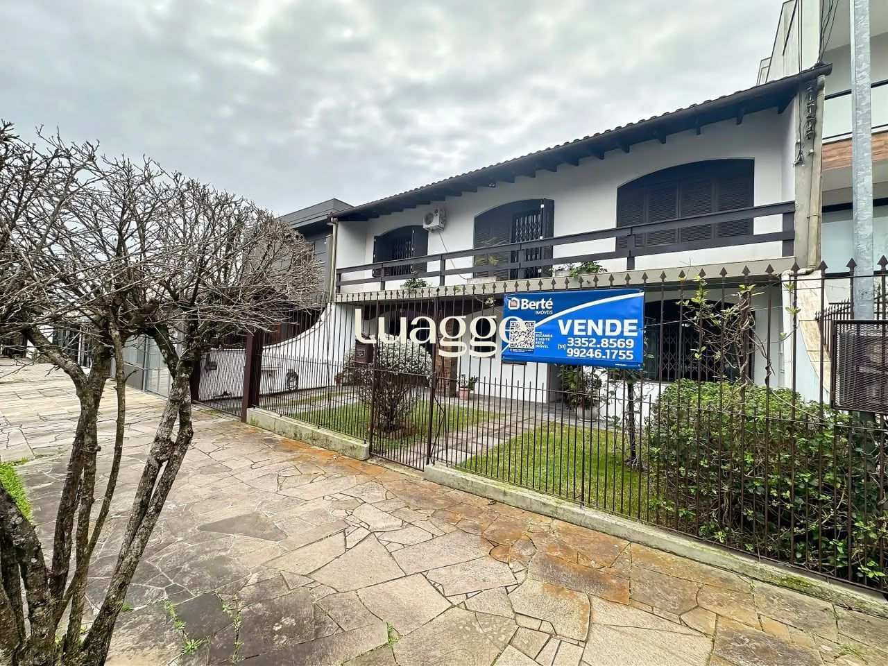 Casa 4 quartos à venda, 300m², Teresópolis - Porto Alegre