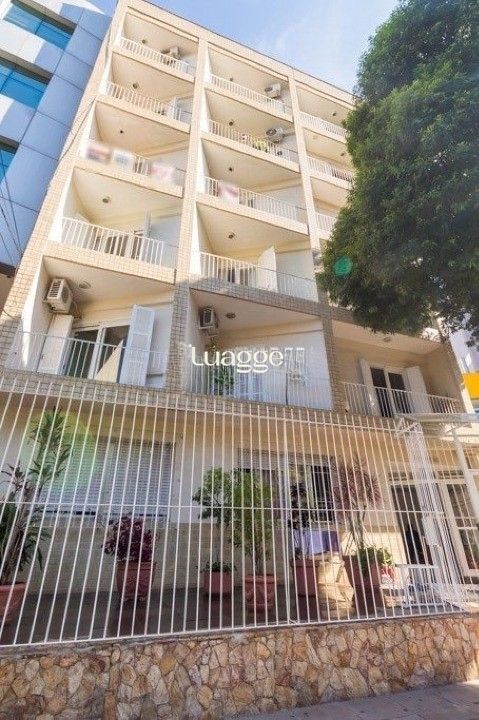 Apartamento Térreo  no Bairro Santana