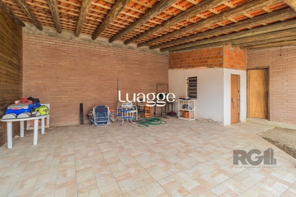 Casa à venda com 3 quartos, 242m² - Foto 26