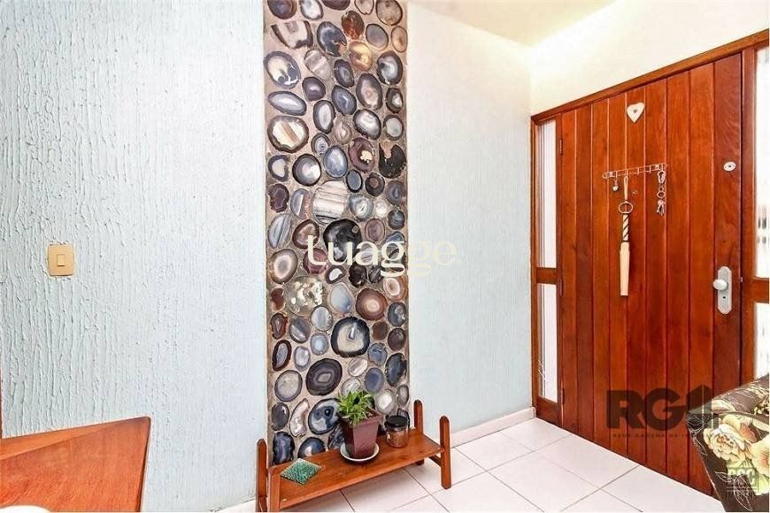 Casa à venda com 4 quartos, 285m² - Foto 3
