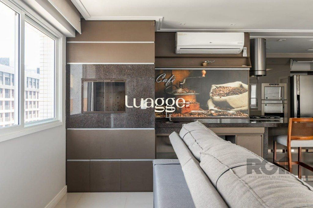 Cobertura à venda com 3 quartos, 257m² - Foto 4