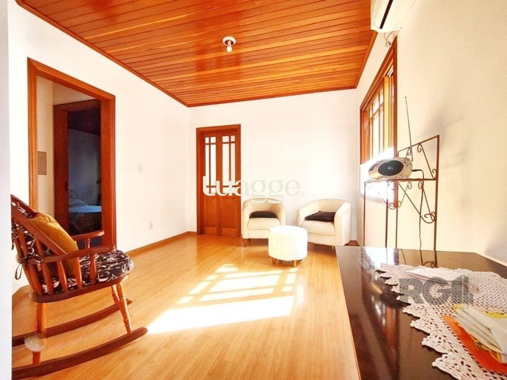 Casa à venda com 3 quartos, 99m² - Foto 9