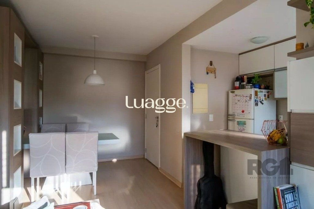 Apartamento à venda com 3 quartos, 63m² - Foto 2