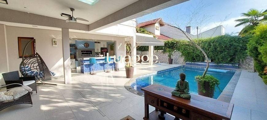 Casa à venda com 4 quartos, 387m² - Foto 3