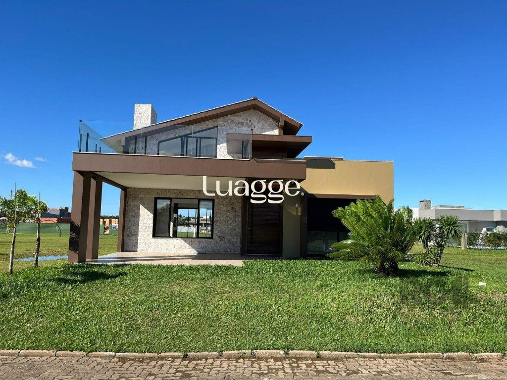 Casa de Condomínio à venda com 3 quartos, 229m² - Foto 4