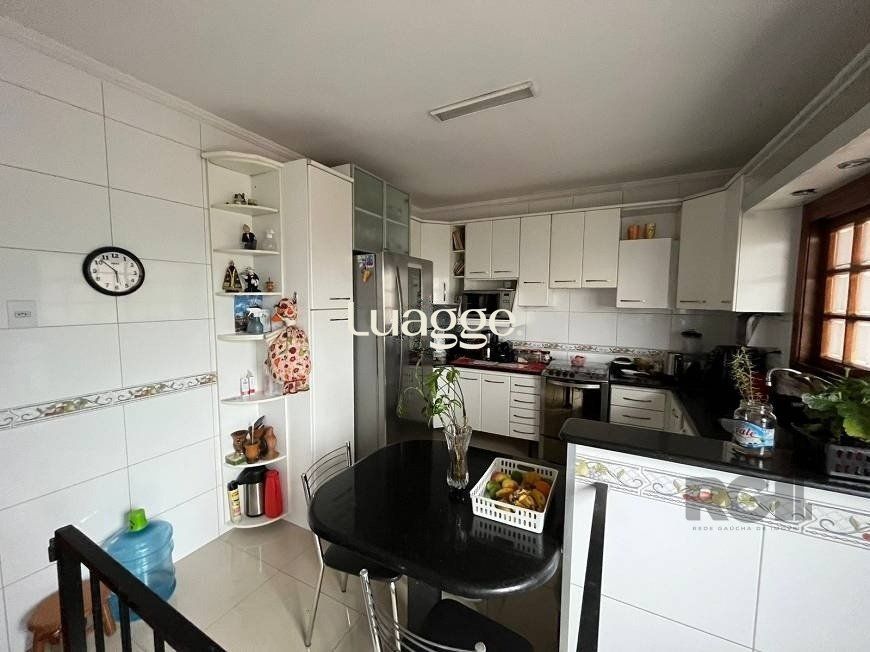 Casa à venda com 3 quartos, 201m² - Foto 12