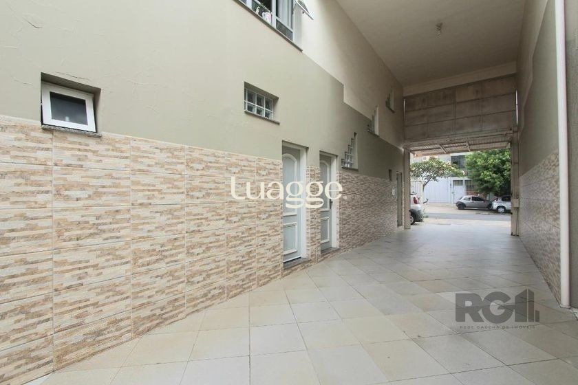 Casa à venda com 3 quartos, 369m² - Foto 4