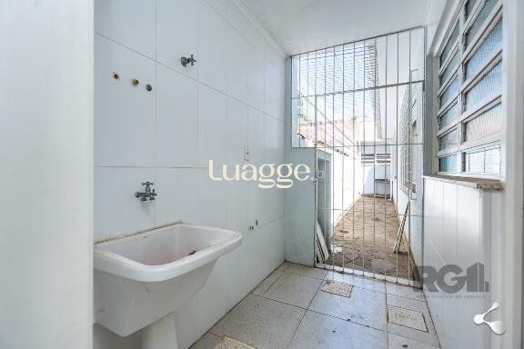 Casa à venda com 3 quartos, 232m² - Foto 21