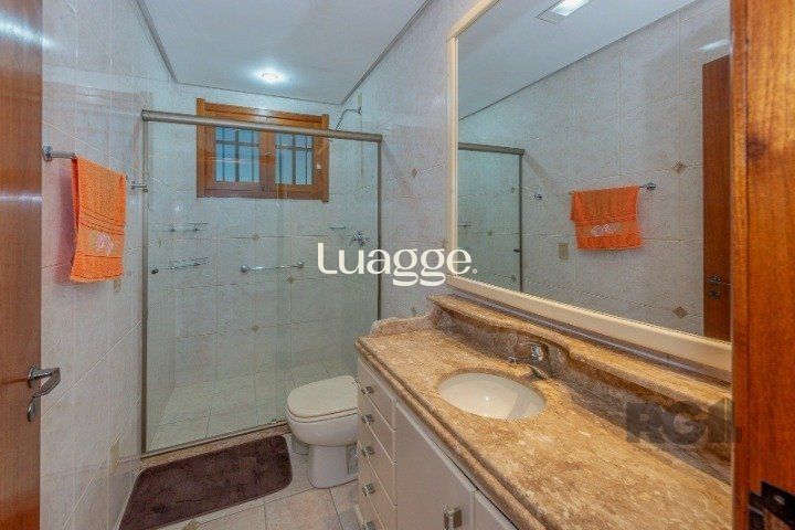 Casa à venda com 3 quartos, 281m² - Foto 7
