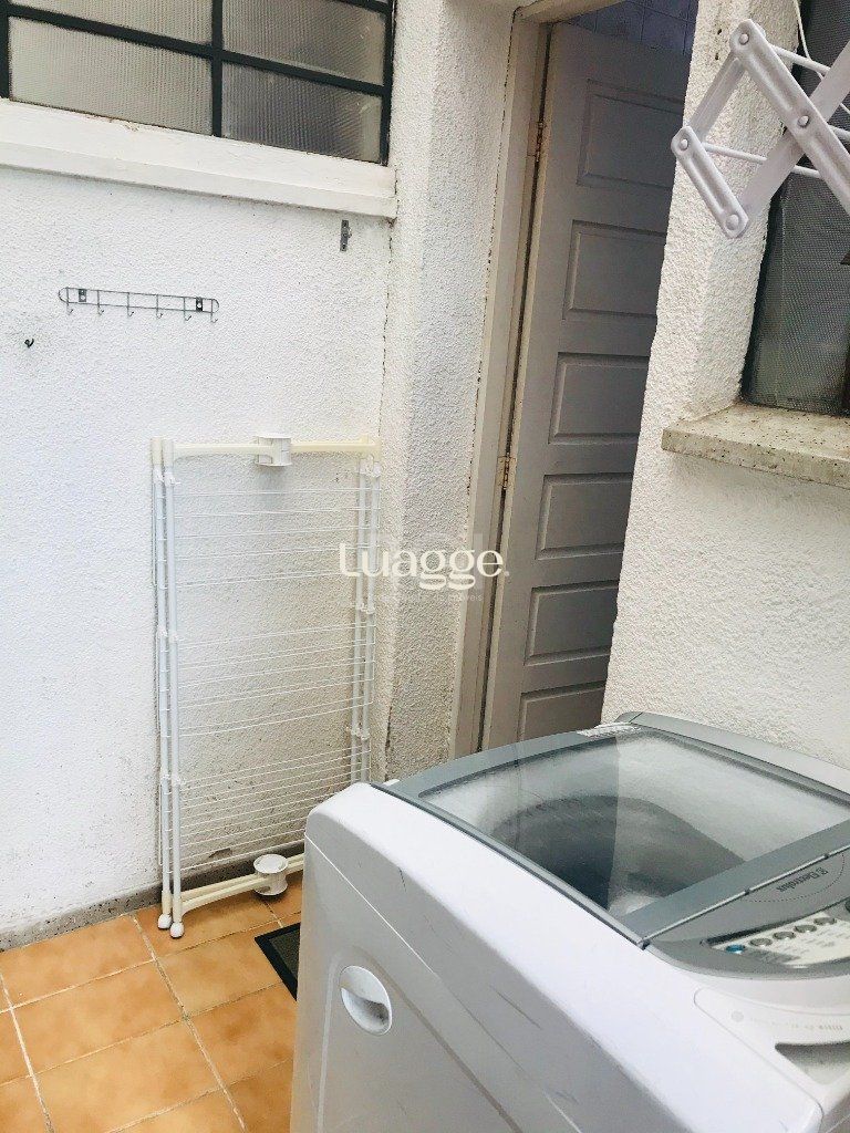 Apartamento à venda com 2 quartos, 67m² - Foto 9
