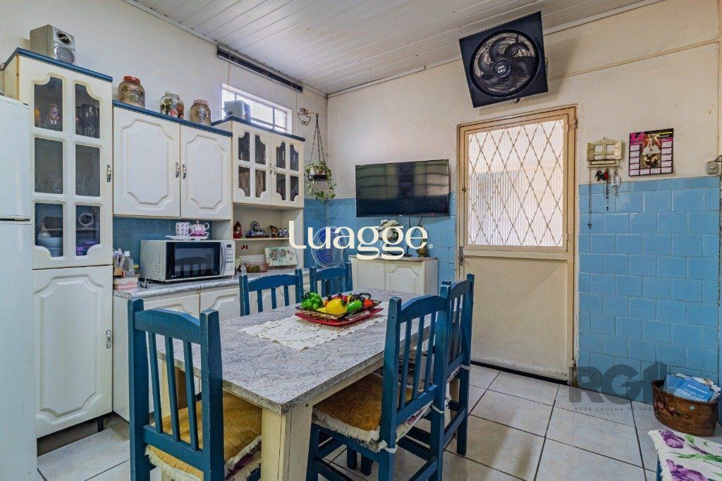 Casa à venda com 3 quartos, 112m² - Foto 13