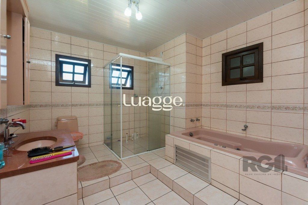Casa à venda com 4 quartos, 264m² - Foto 8