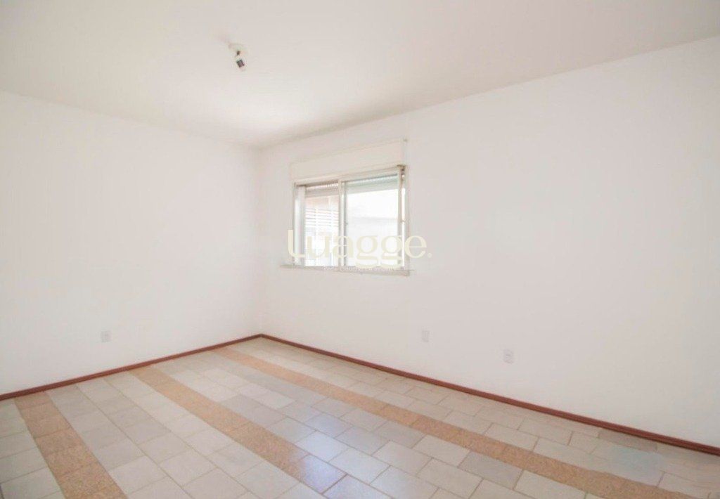 Casa à venda com 3 quartos, 442m² - Foto 9
