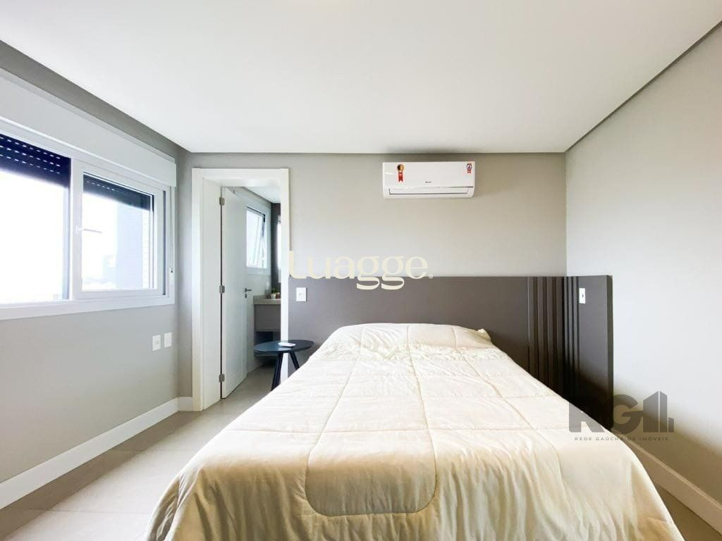 Cobertura à venda com 3 quartos, 212m² - Foto 11