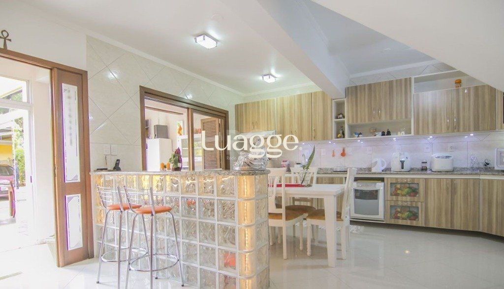 Casa à venda com 3 quartos, 254m² - Foto 17