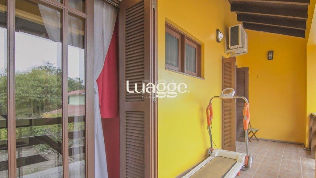 Casa à venda com 3 quartos, 254m² - Foto 12