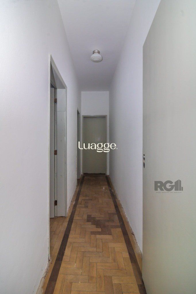 Casa à venda com 5 quartos, 117m² - Foto 14