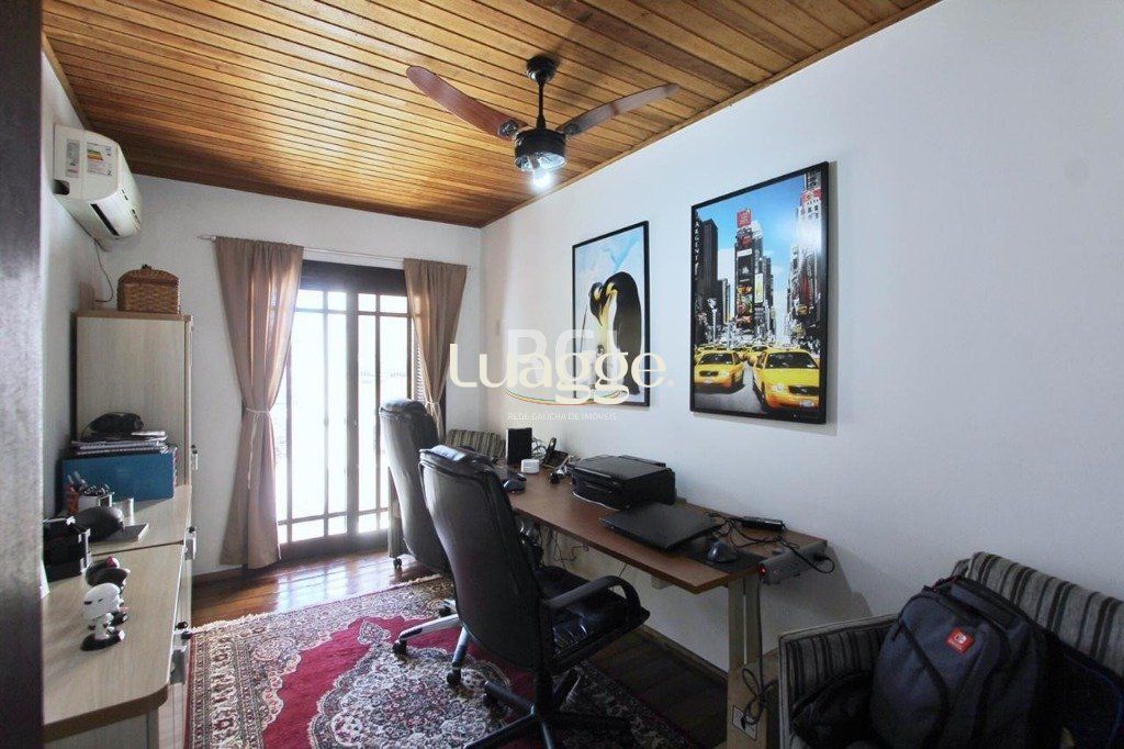 Casa à venda com 5 quartos, 262m² - Foto 11