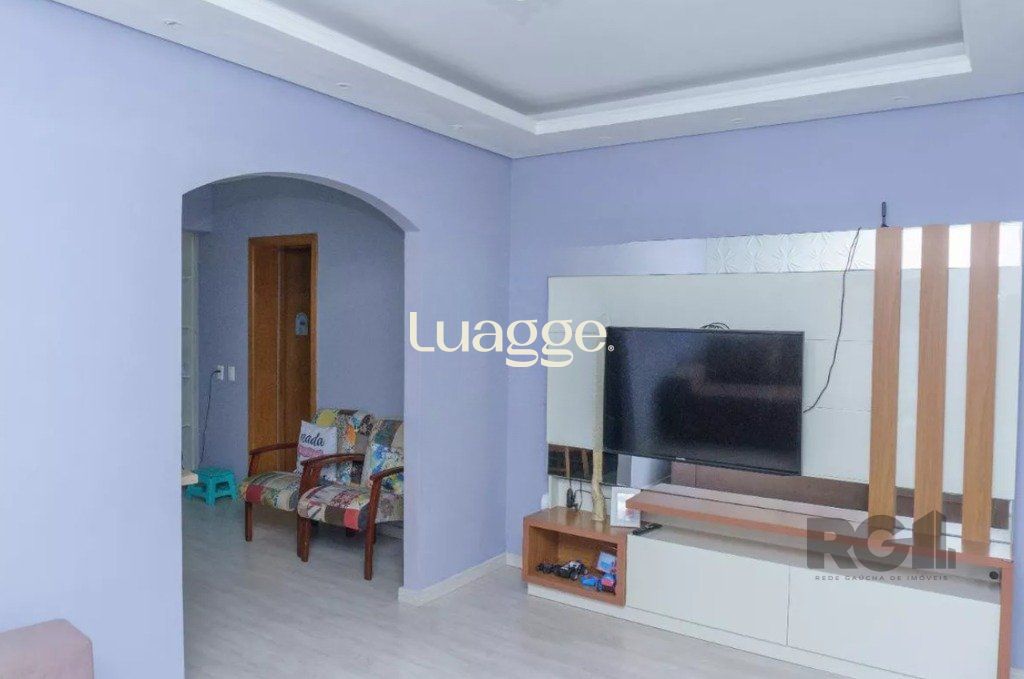 Casa à venda com 3 quartos, 165m² - Foto 1