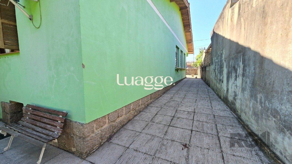 Casa à venda com 3 quartos, 163m² - Foto 3