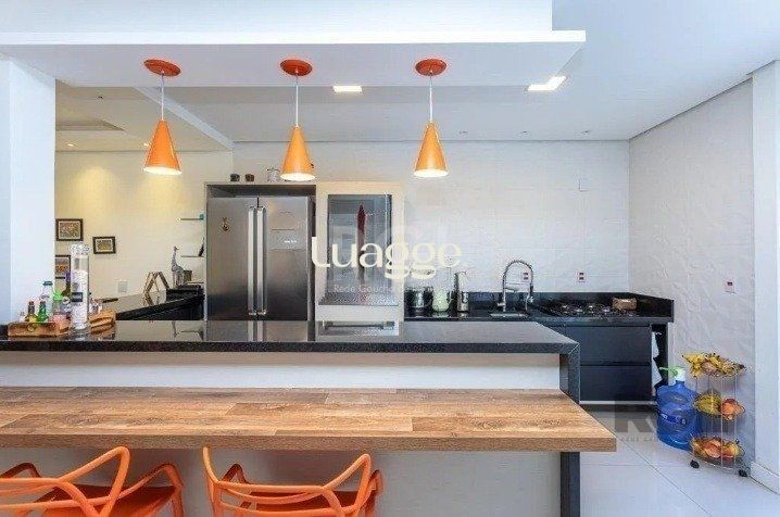 Casa à venda com 3 quartos, 209m² - Foto 12