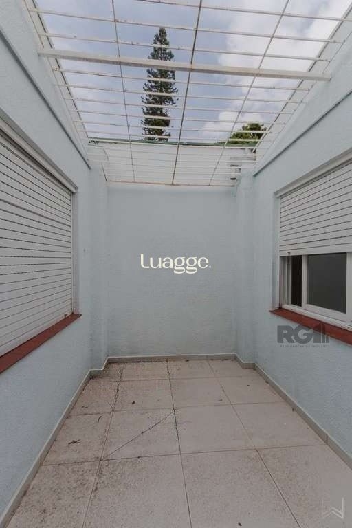 Casa à venda com 3 quartos, 232m² - Foto 19