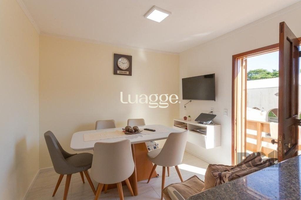 Casa à venda com 4 quartos, 231m² - Foto 10