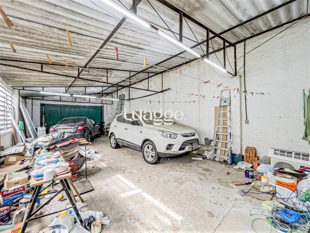 Casa à venda com 3 quartos, 213m² - Foto 38