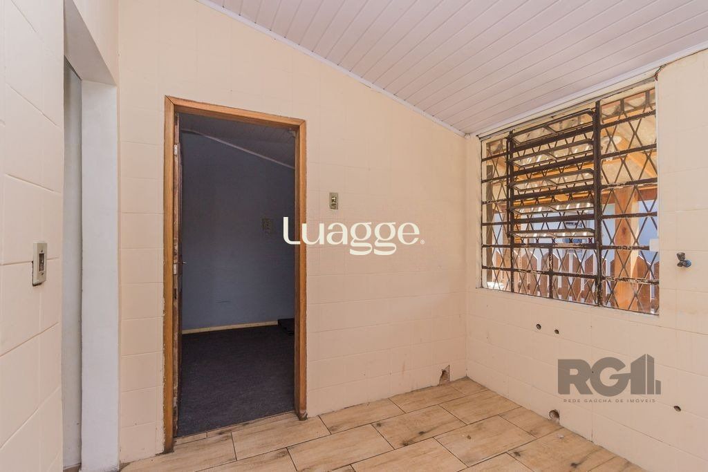 Casa à venda com 5 quartos, 159m² - Foto 12