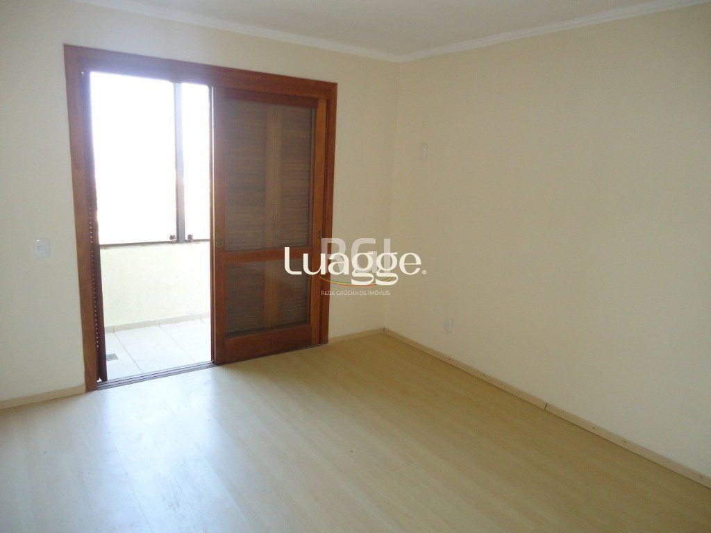 Casa à venda com 3 quartos, 332m² - Foto 16