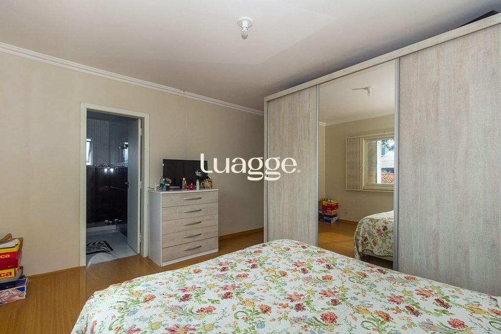 Casa à venda com 4 quartos, 247m² - Foto 25