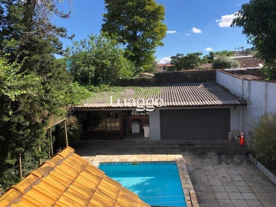Casa à venda com 4 quartos, 367m² - Foto 4