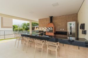 Apartamento de 02 dormitorios com vaga de garagem no bairro Cavalhada- Porto Alegre /RS.