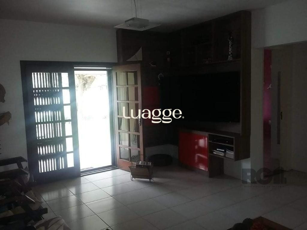 Casa à venda com 3 quartos, 221m² - Foto 10