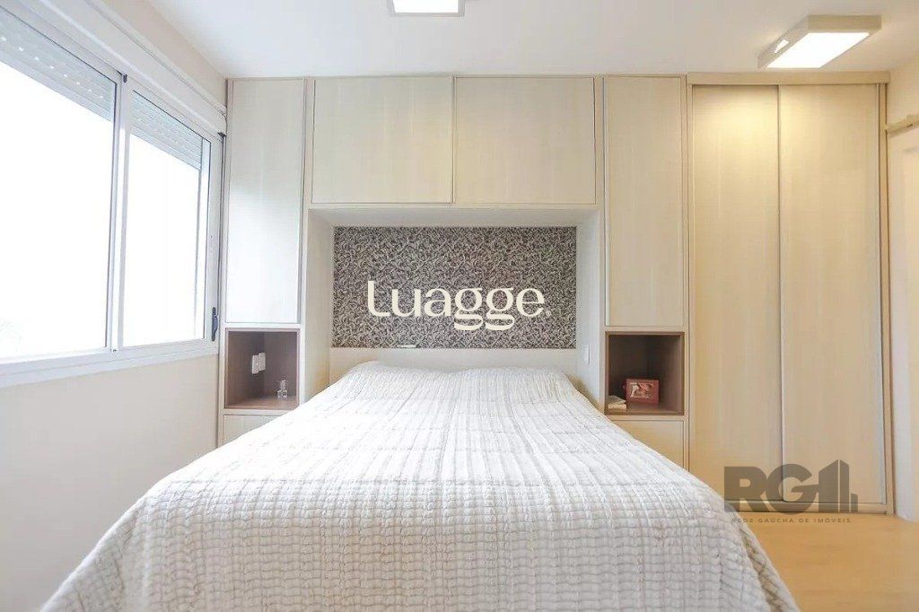 Apartamento à venda com 2 quartos, 62m² - Foto 17