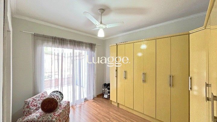 Casa à venda com 4 quartos, 223m² - Foto 25