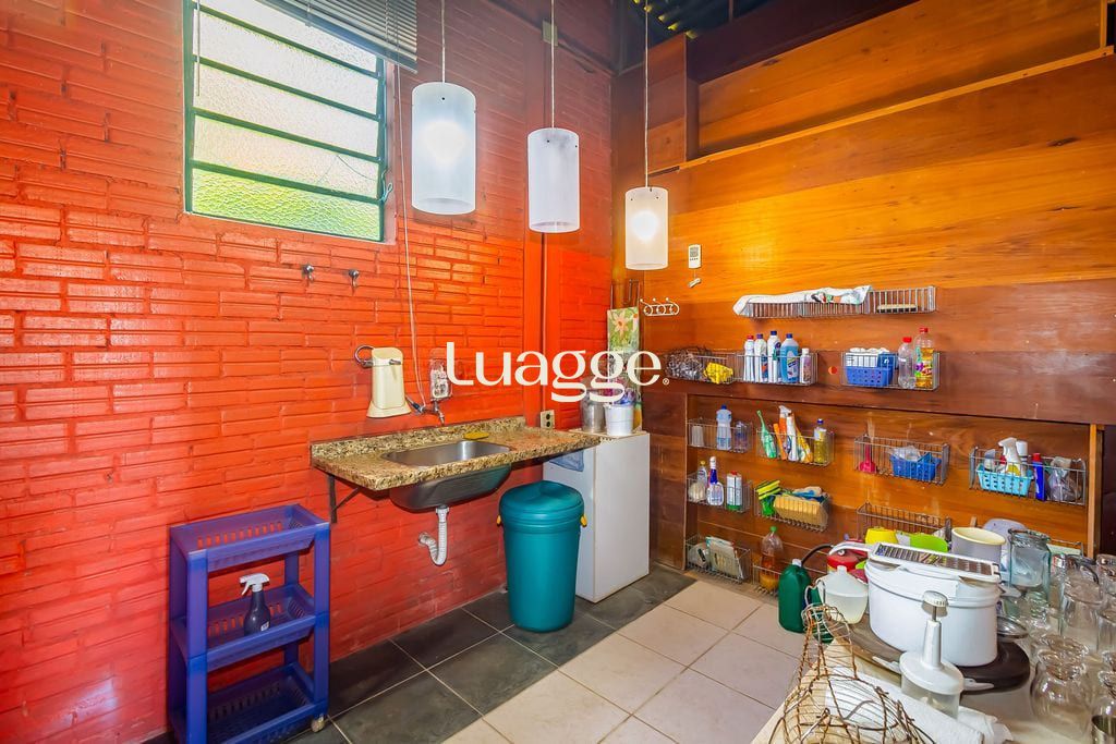 Casa à venda com 3 quartos, 292m² - Foto 13