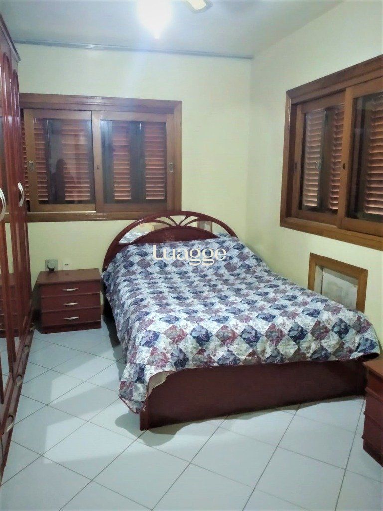 Casa à venda com 3 quartos, 192m² - Foto 7