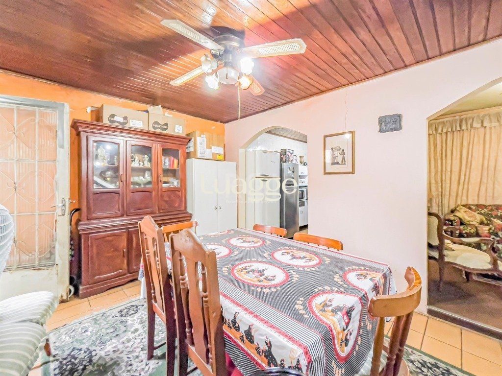 Casa à venda com 3 quartos, 213m² - Foto 7